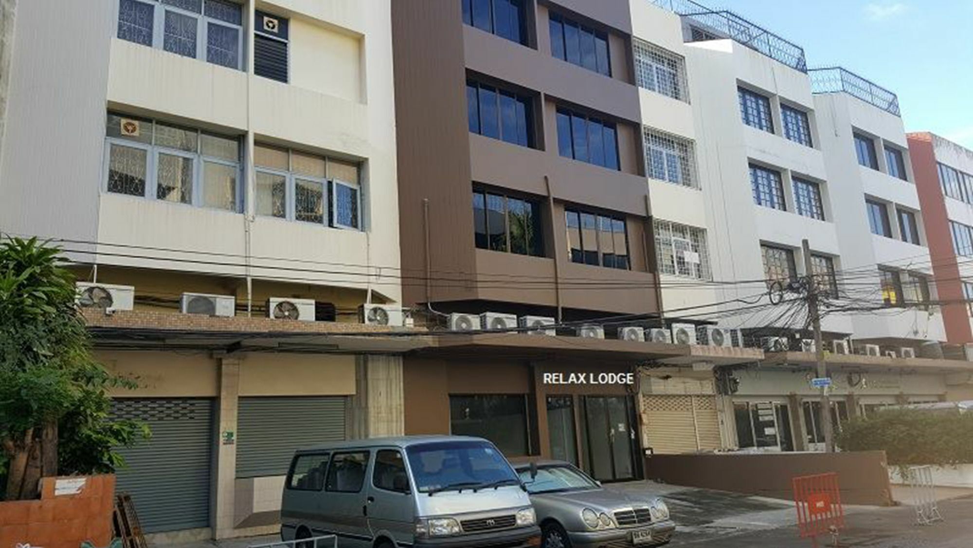 Relax Lodge Bangkok Ngoại thất bức ảnh